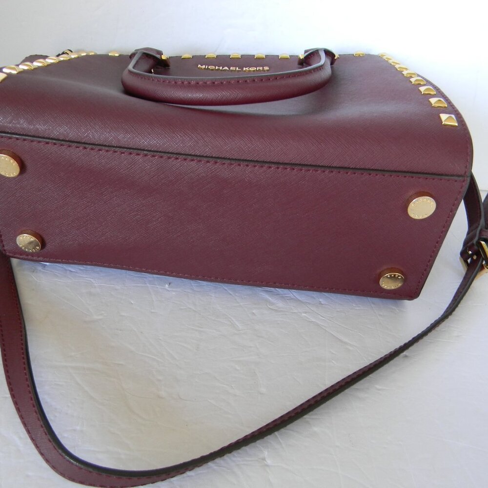 Michael Kors Selma Studded Saffiano Leather Crossbody SATCHEL BURGUNDY/WINE FALL - Picture 4 of 9